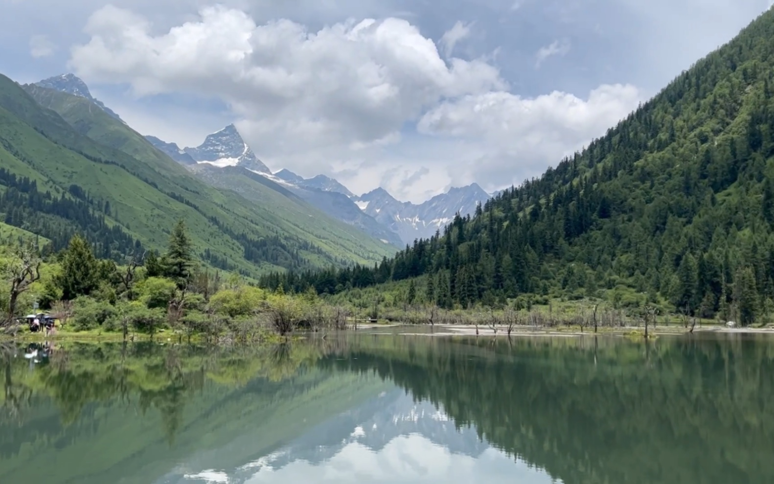 [图]【木孜君四海游】四姑娘山！天水和一，人间大美！