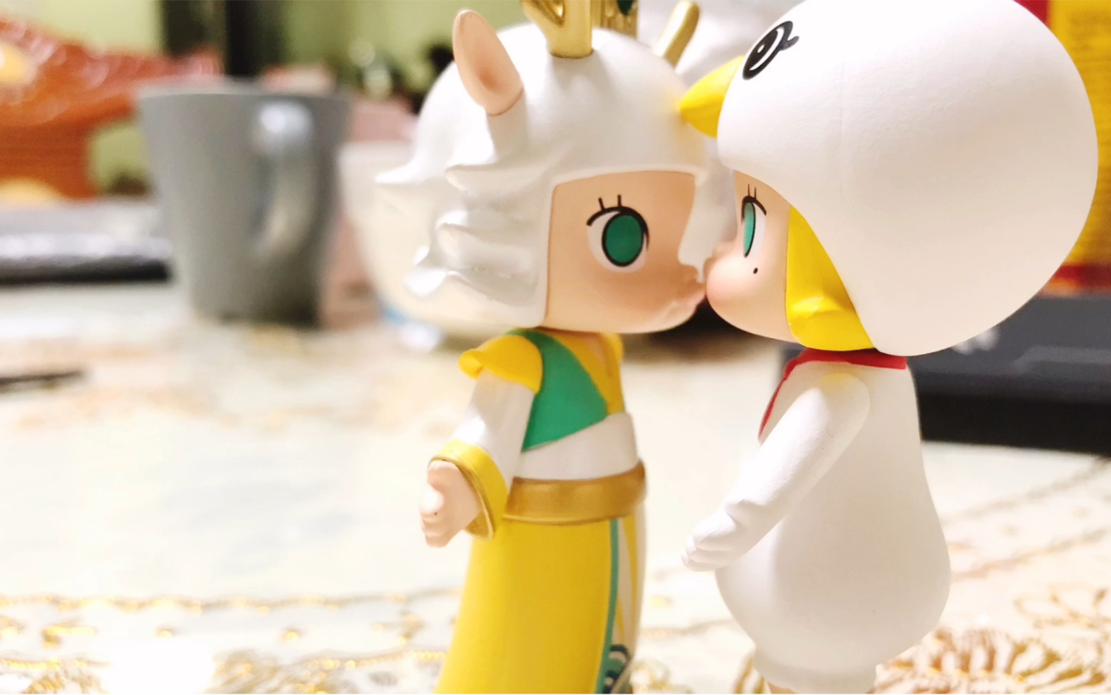 拆盲盒 | 总是幻想有一天能脱非,努力吸欧气啊@@molly莫莉盲盒公仔