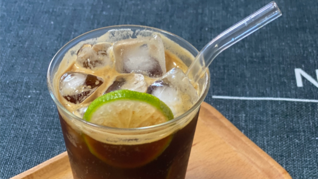 抓住夏天的尾巴喝一杯汤力美式