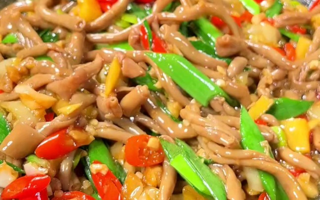 夏天能让你味口大开的泡椒鸭肠,记得多煮点米饭,家常菜 , 泡椒鸭肠