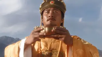 “山河奄有中华地，日月重开大统天”
