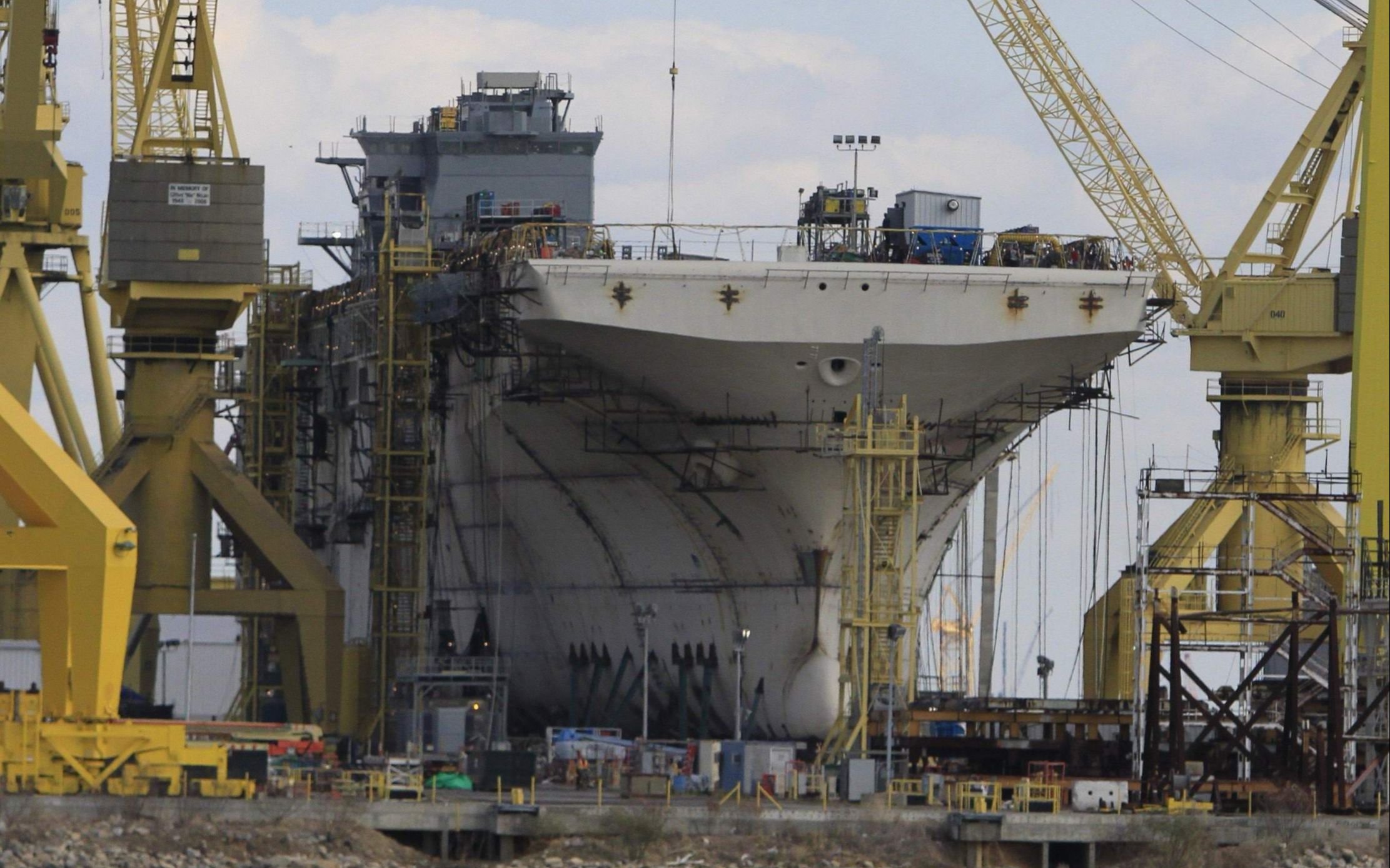 中国第3艘大型航母,全部自主设计建造,具有3大优势成世界一流_哔哩