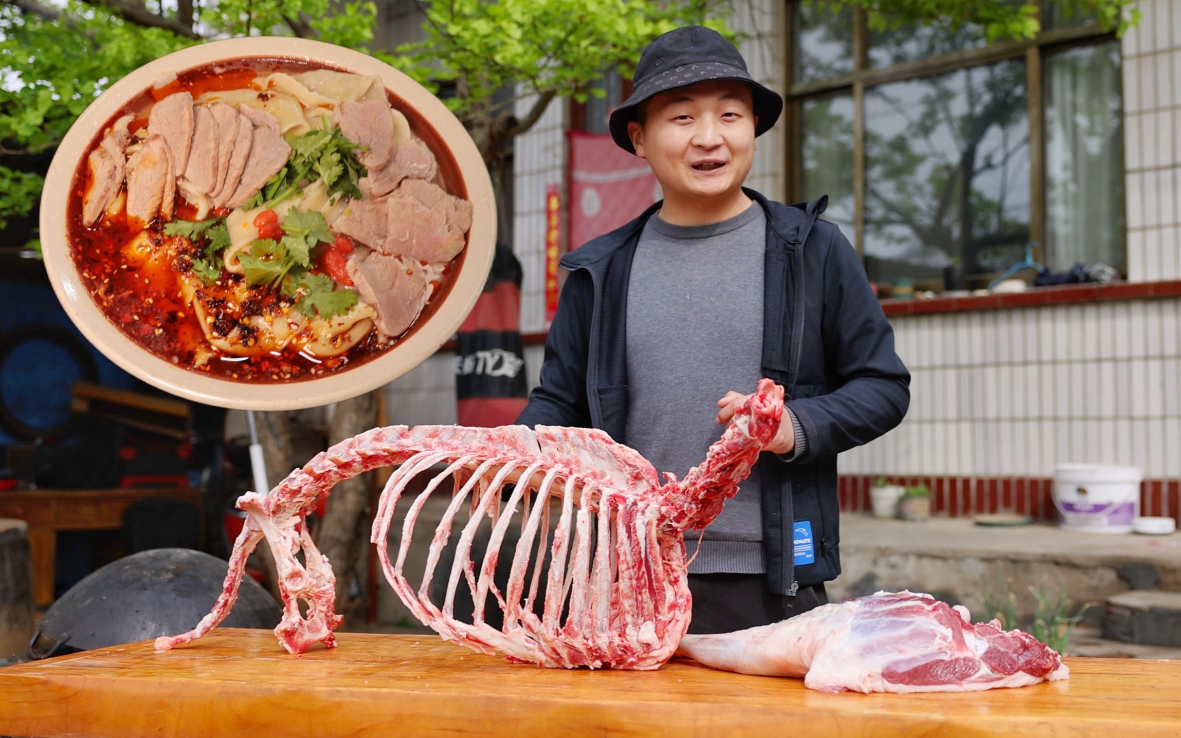 380买套羊骨架10斤羊腿肉,大冬自制"烩面",面筋汤浓,直呼太香