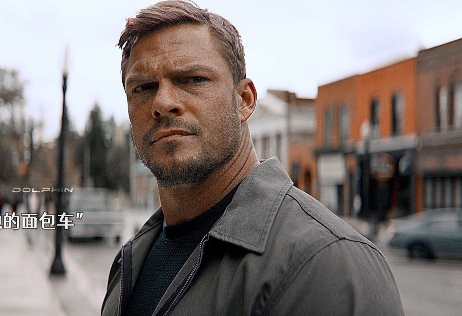 来自侠探杰克的压迫感,一脚直接踹出安全气囊,简直不要太帅!