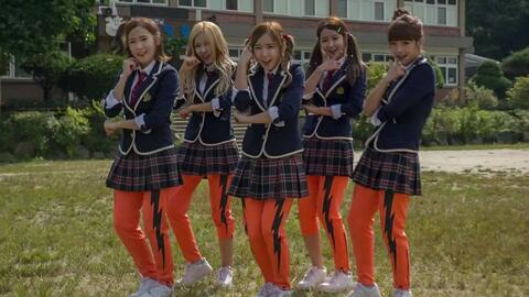 Dancing Queen 2.0 — Crayon Pop