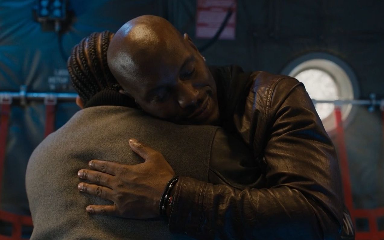 速度与激情10-43罗曼认识到哦不适合做领导