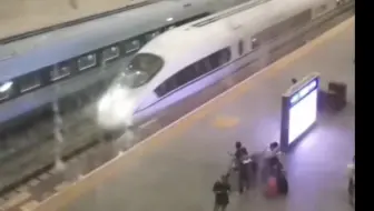 G3155次列车