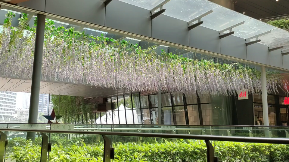 商场里美丽的造景