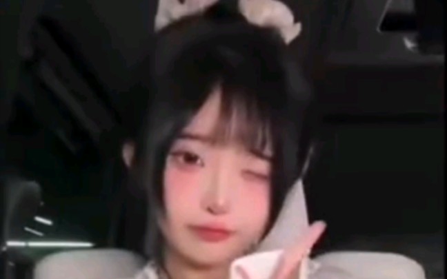 欲梦直播走光，恳求网友删掉视频！！！！ - 视频下载 Video Downloader