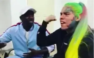 Télécharger la video: 6ix9ine与Akon合作的新歌预告！69马尾扎起来！