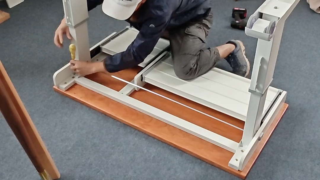 升降桌子安装视频分享