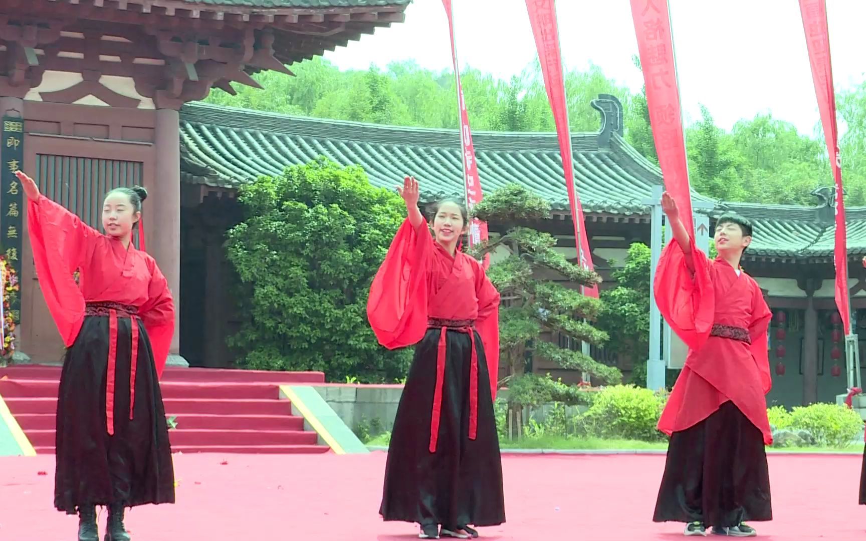 让世界聆听杜甫—第八届杜甫国际诗歌周 ⷠ《春夜喜雨》节目表演哔哩哔哩bilibili