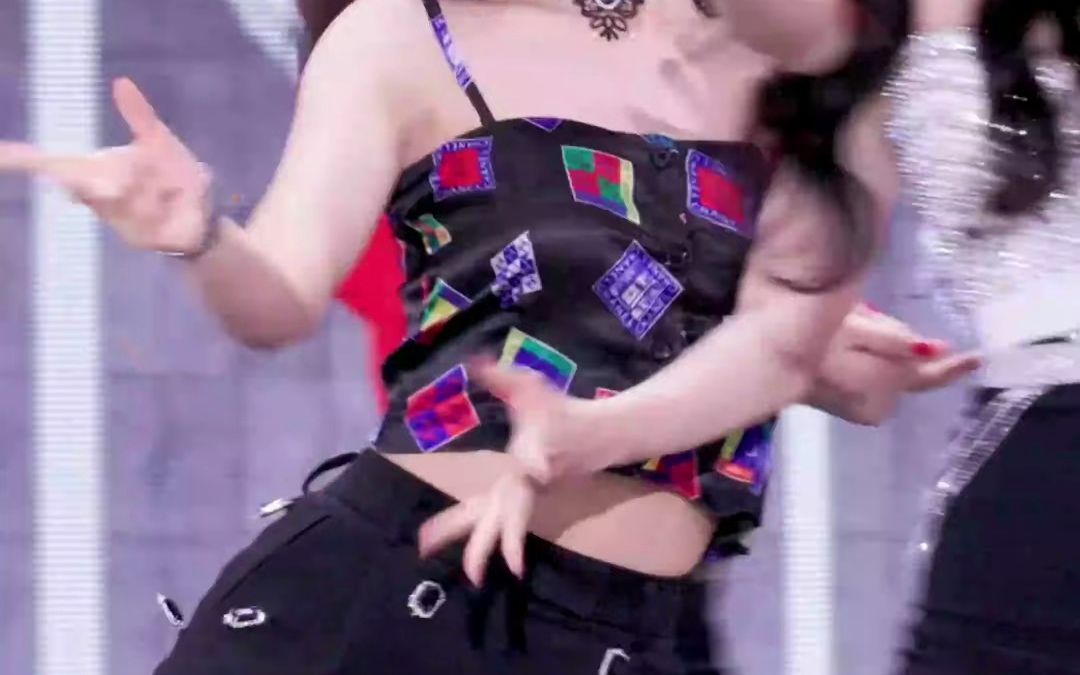 220618 JACKPOT sohee(Alice) cropped哔哩哔哩bilibili