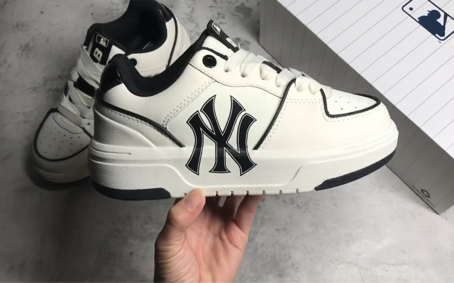 【全方位实拍】mlb chunky liner 纽约洋基队 复古厚底板鞋 白黑