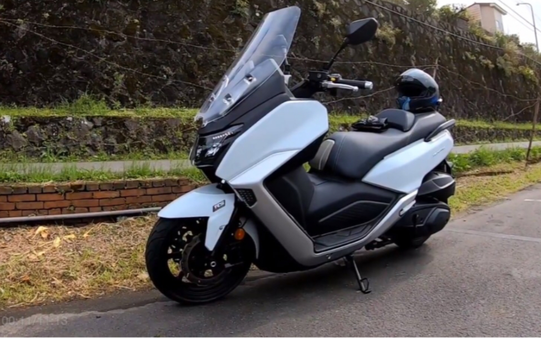 活动作品三阳symmaxsym400市售版实车赏析