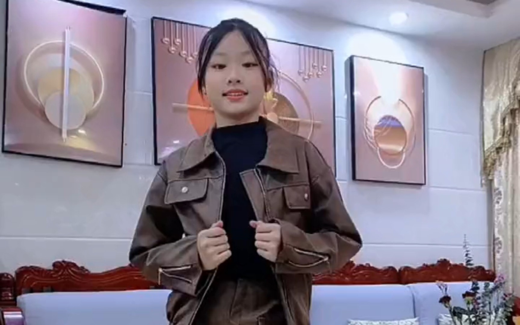 小葡萄艾娜: lookatme