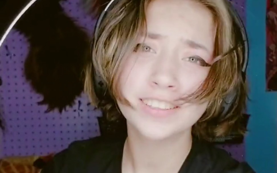 今日的tinker小姐姐跳舞咯哦66tinkerprincess0