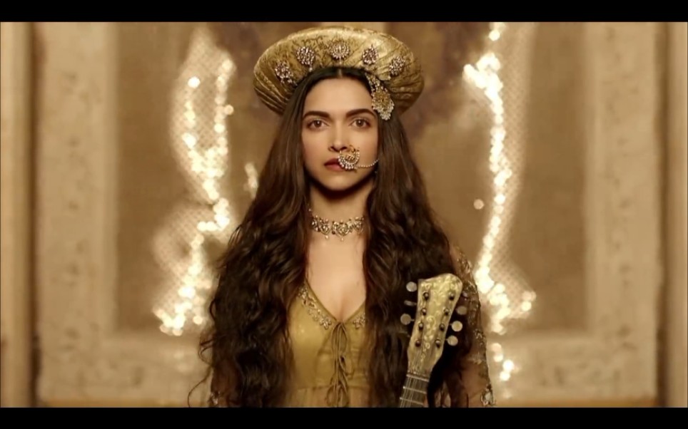 [图]Deewani Mastani Full Video Song - Bajirao Mastani