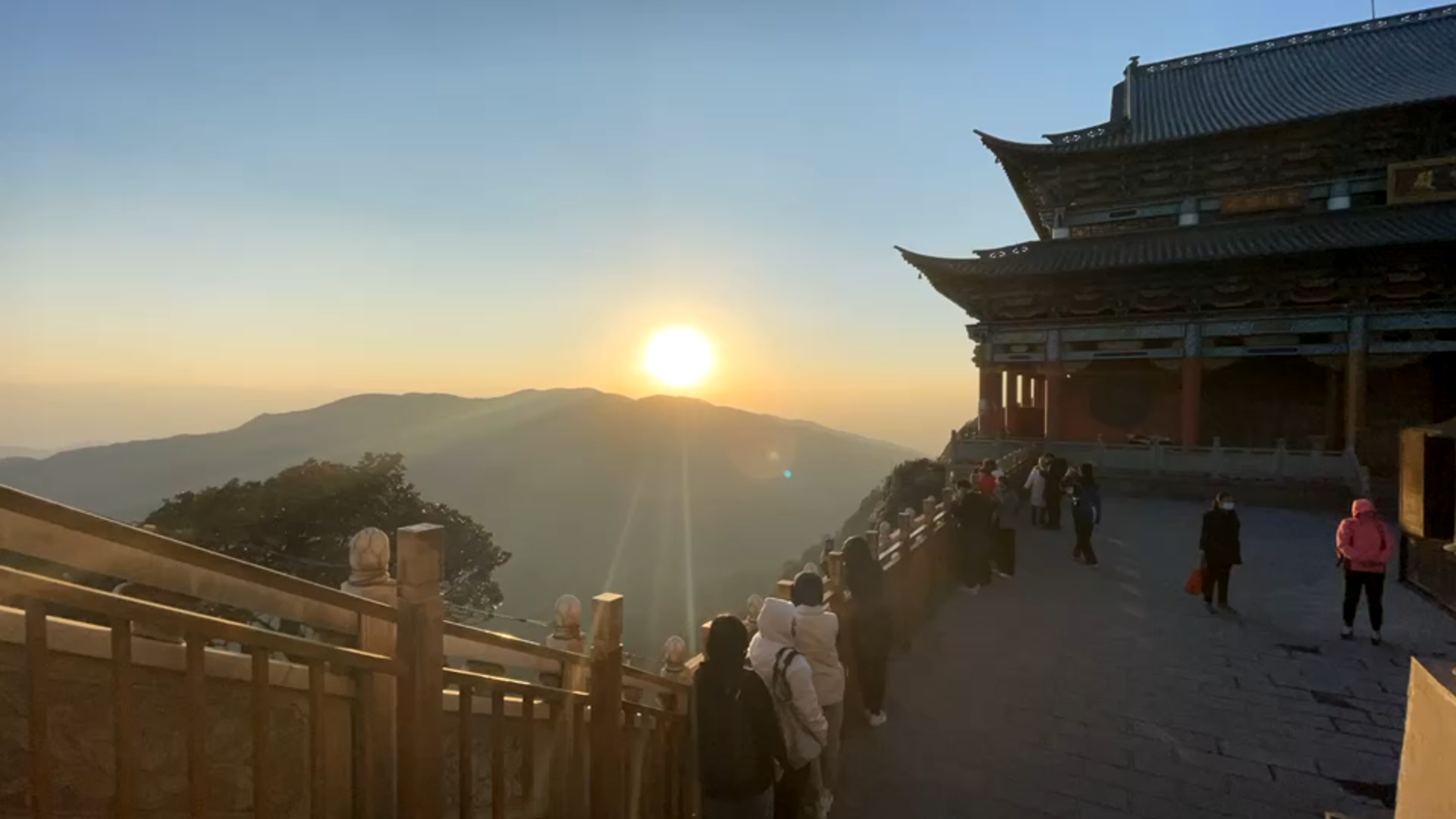 大理鸡足山日落