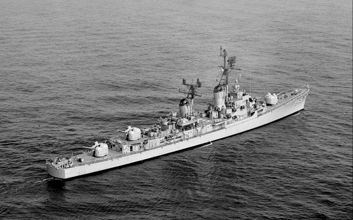 薛曼级胡号dd945舰上日常演习19748mm胶片