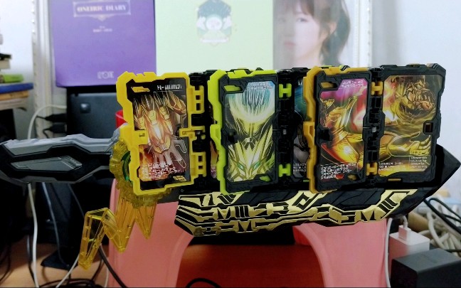 假面骑士espada刀剑 食玩sg地狱三头犬tri cerberus 奇幻驾驭书 黄雷