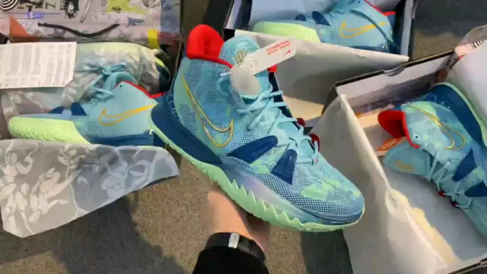 Nike Kyrie 7 PH EP 