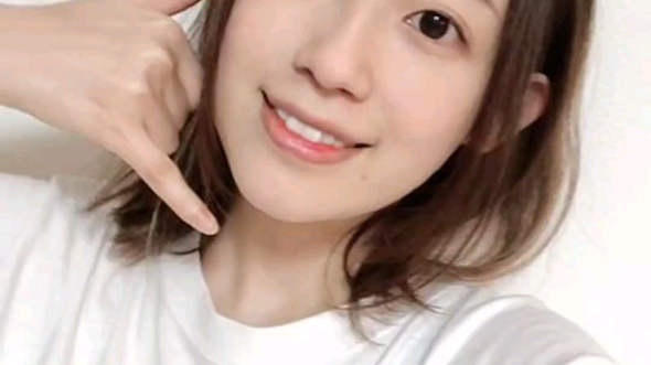 静态美女李依李