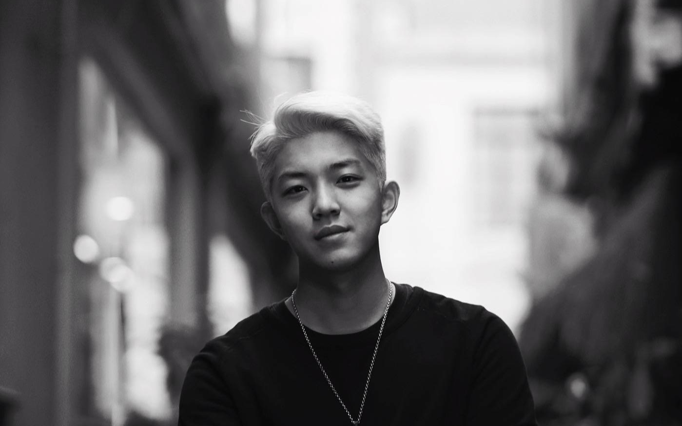 中国首位登上比利时电子音乐节tomorrowland dj 制作人chace 标志性