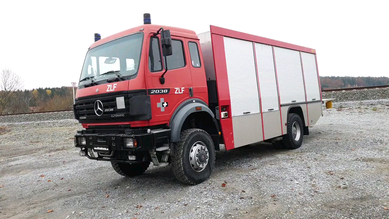 奔驰sk2038消防车