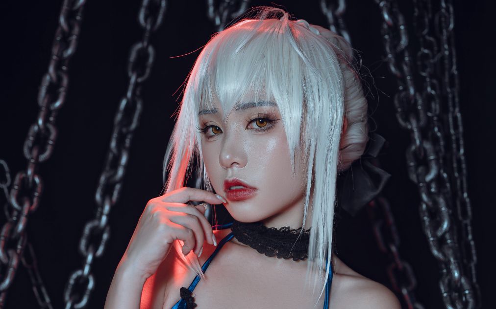 雨波(HaneAme) - 勝利女神Nikke 海伦