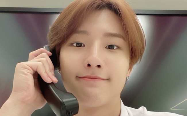 【曹承衍】20200607 ins快拍更新uniq曹承衍woodz最新自作曲《pool》