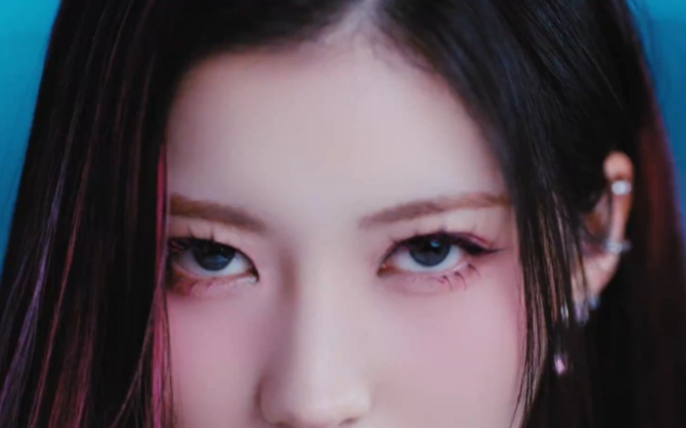 babymonster-asa单人预告,成功将sheesh听顺耳