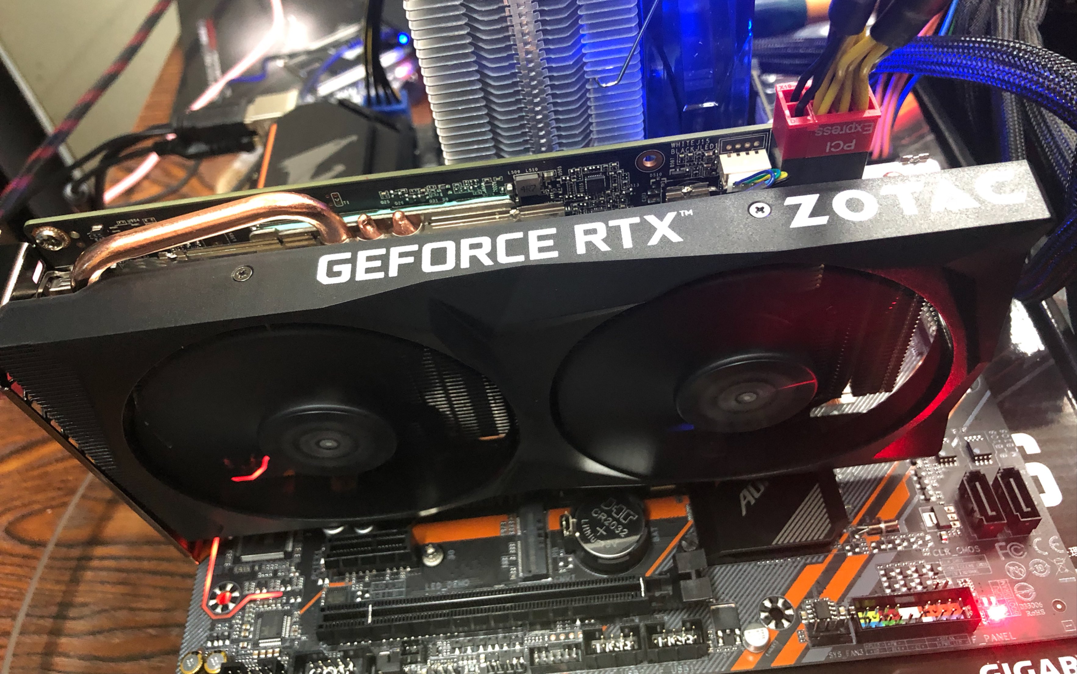 索泰rtx2060 6g 毁灭者 装机 显卡跑分 测评 ,真实伤害了1070ti,_哔哩
