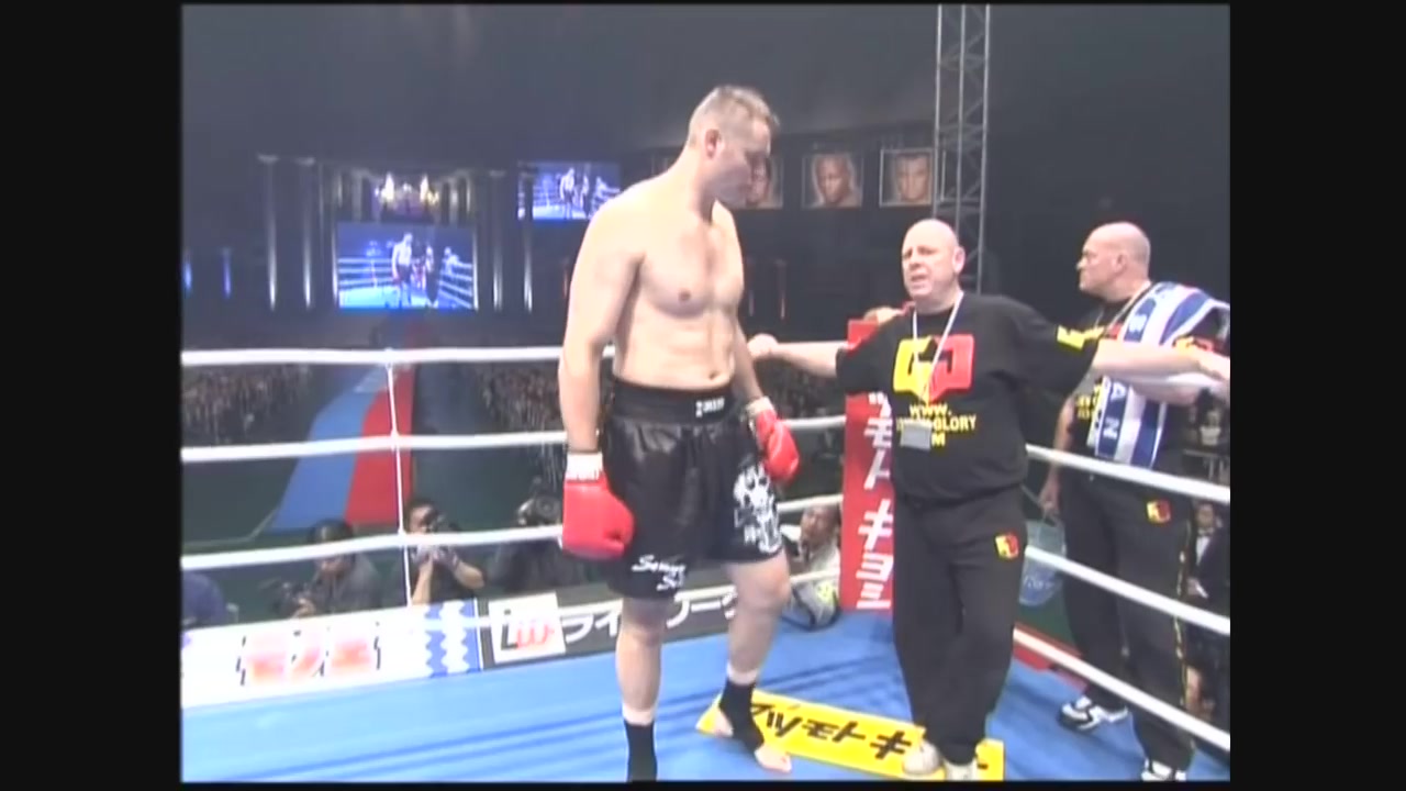 【无冕之王与四冠王的差距】萨米ⷮŠ西尔特Semmy Schilt VS Jerome Le Banner杰罗姆ⷥ‹’ⷧ�𓥓”哩哔哩bilibili