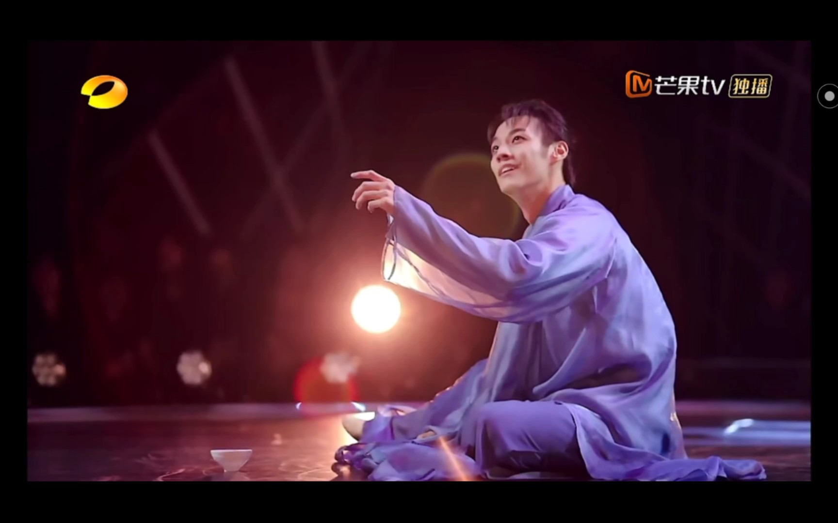 舞蹈风暴罗昱文问月翩翩公子温润如玉