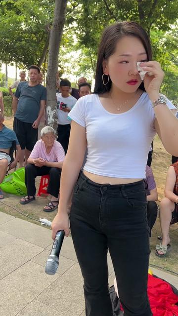 一来就问谈过几次恋爱…… @小西西96527