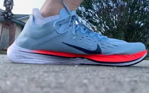 Скачать видео: nike zoomx 真正的死亡形变