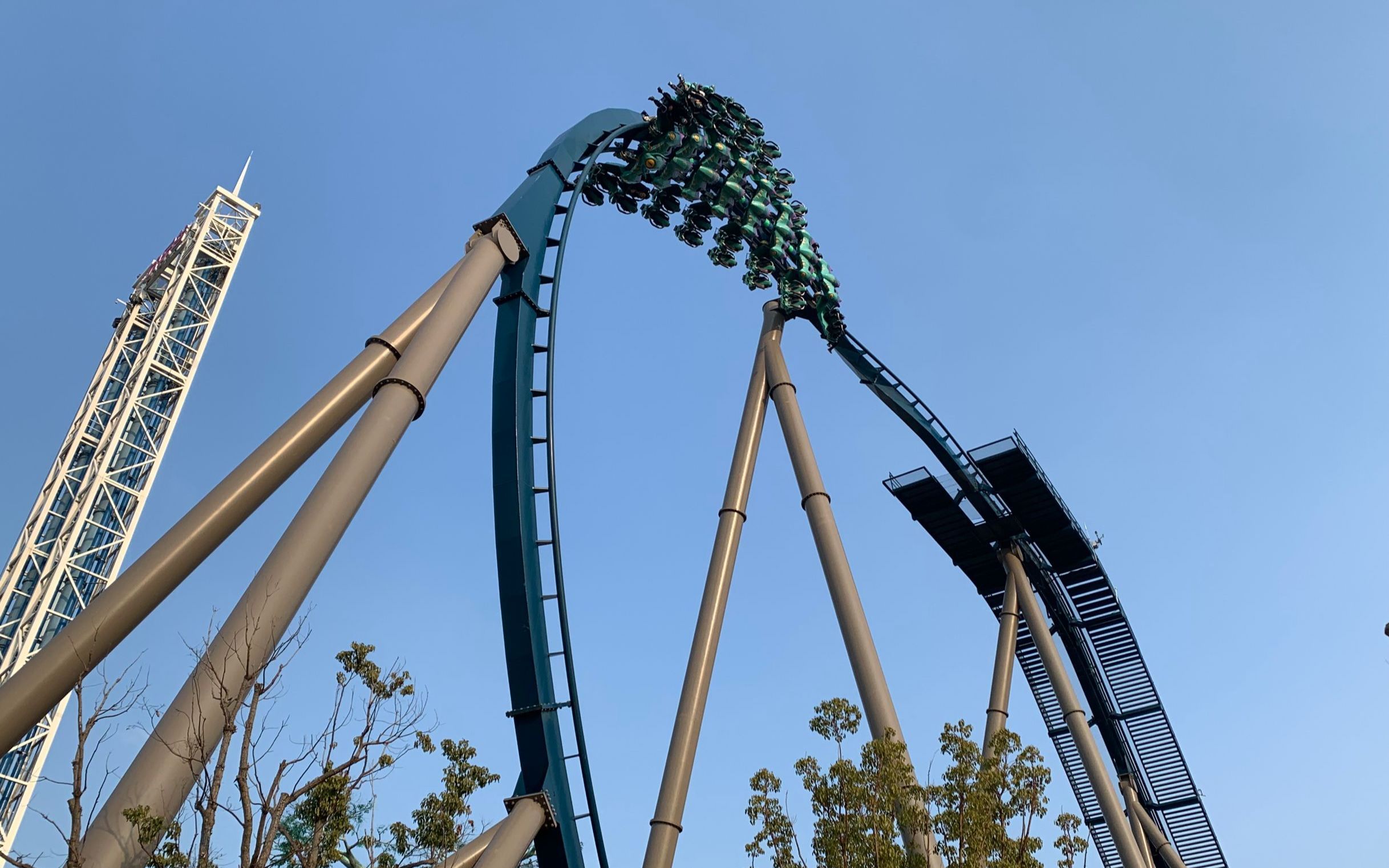 南京欢乐谷掠食者第一排