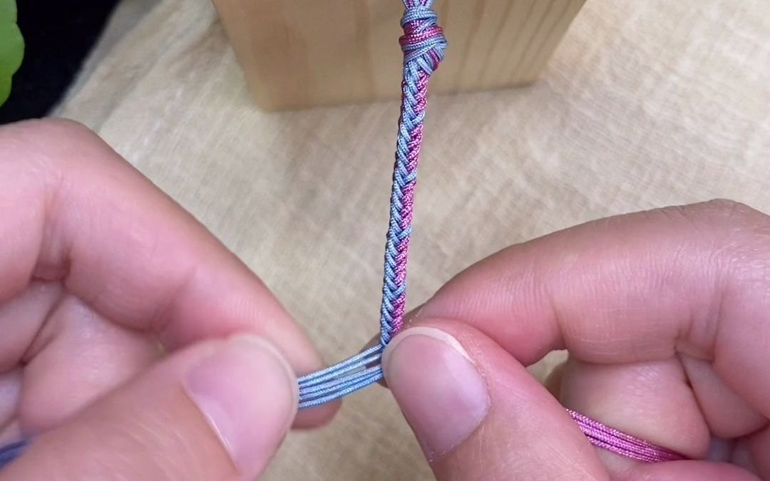 十股辫的编织教程,基础编绳技巧