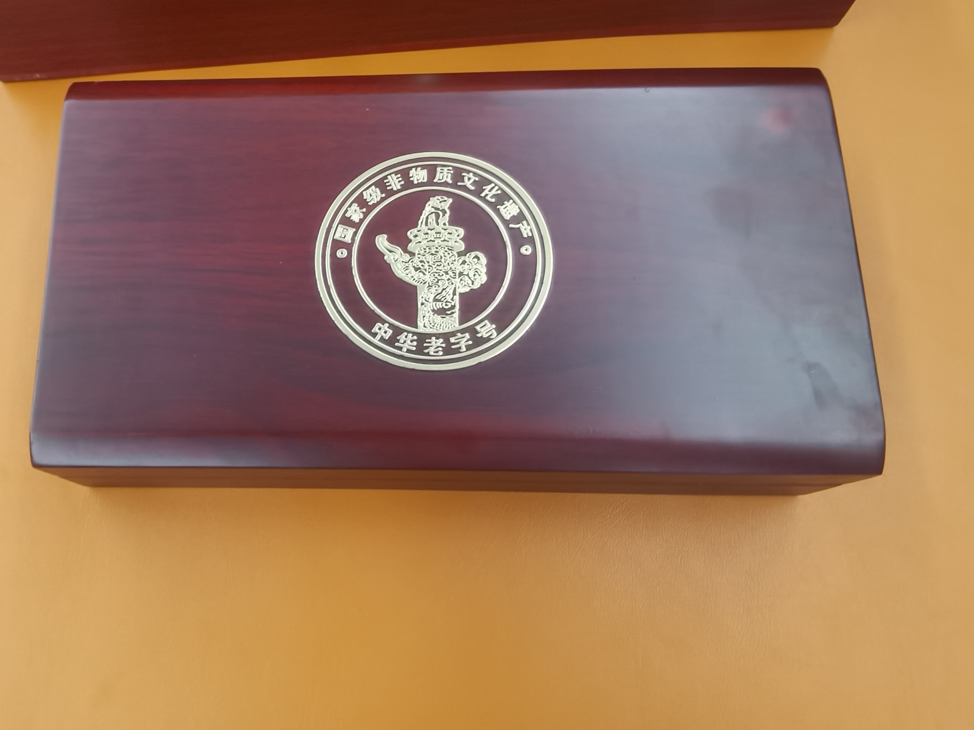 15年老厂告诉你:片仔癀木盒包装生产定做厂家,片仔癀礼盒,片仔癀包装