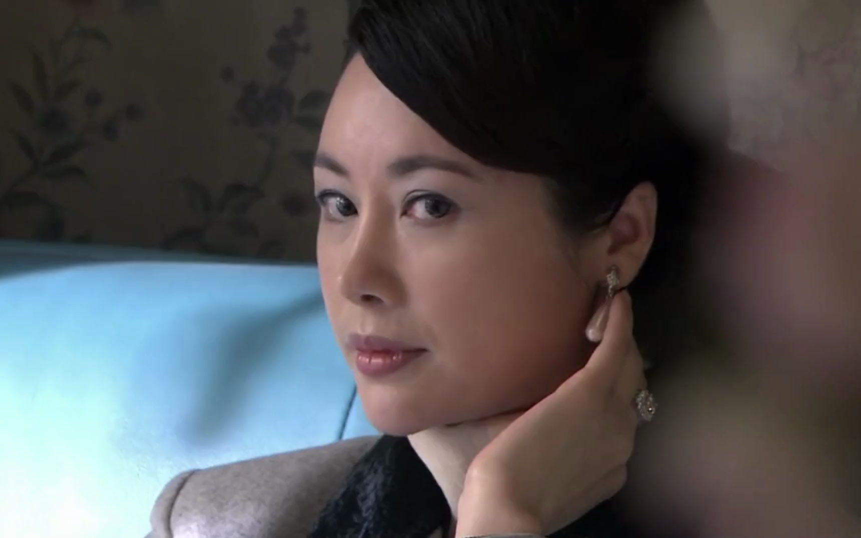 绝杀:这美国佬真倒霉,餐馆约人见面,竟也能被抓!