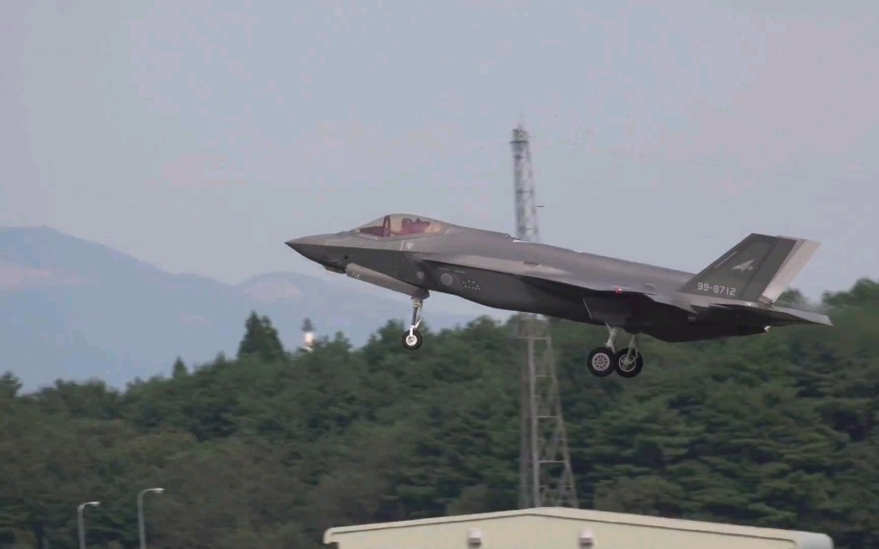 [图]【三沢基地】302飞行中队F-35A起降展示（2020.10.9）