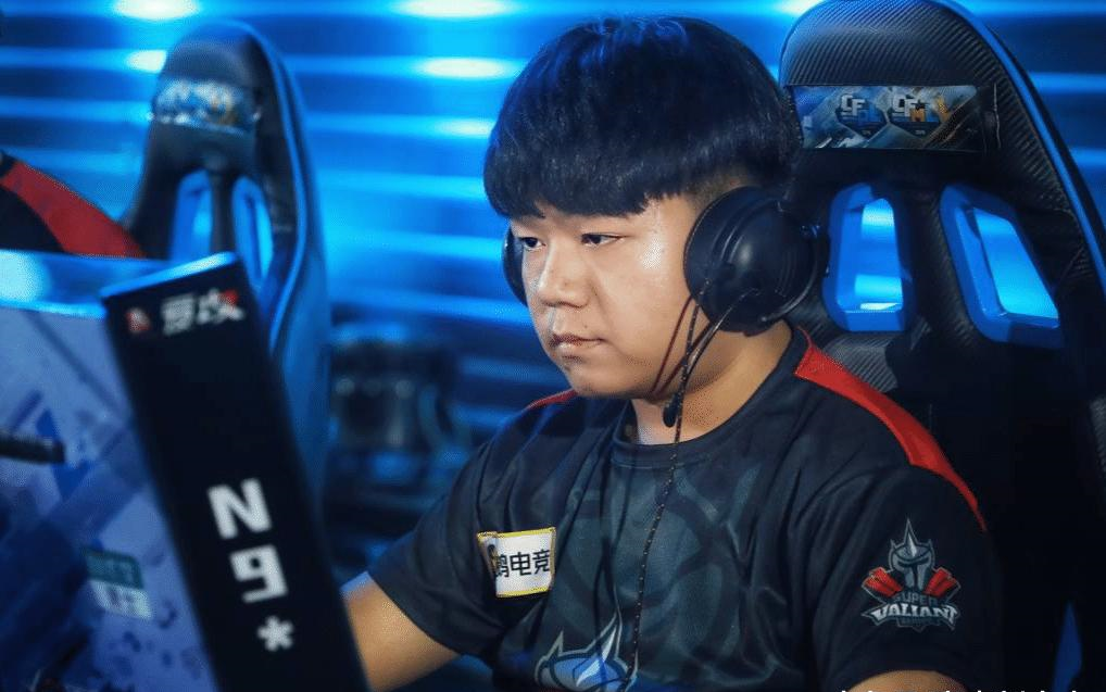 cf最强突破手念旧8/9月排位高光镜头!一次看个爽!