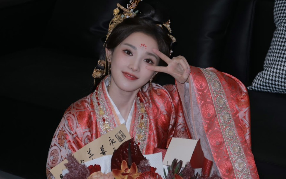 彭小苒 凤凰台上开机全记录