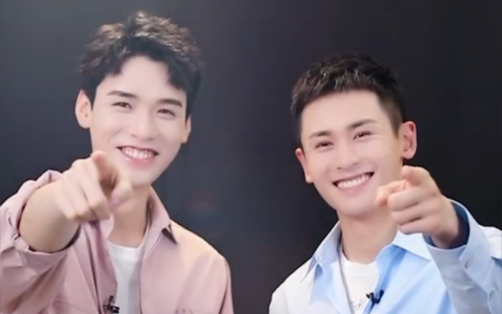 俊哲给大家送祝福