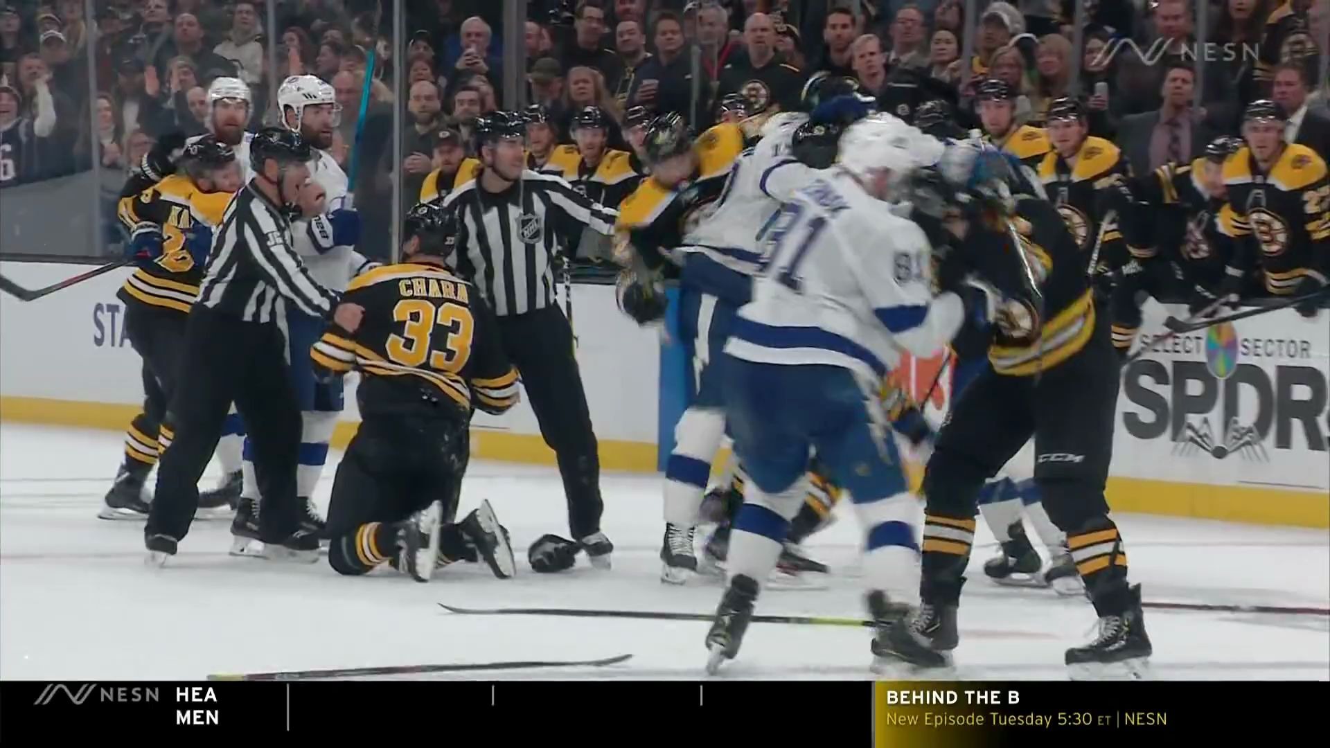 NHL  冰球 群殴 打架 争球 BruinsTampa scrums 3720 ice hockey哔哩哔哩bilibili