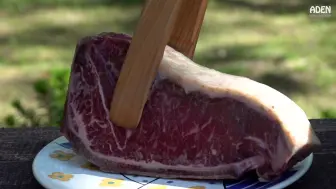 Video herunterladen: Austrian Steak - Dry-Aged Simmentaler Beef_urlgot.com_