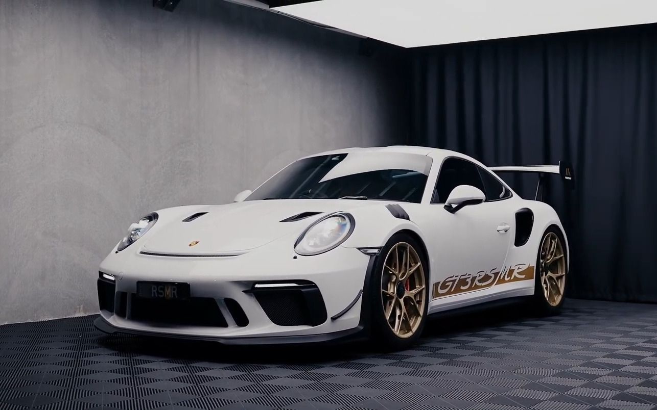 porsche 911 gt3 rs mr feature / 4k
