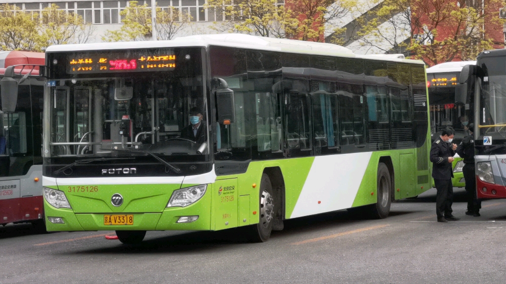 北京公交983路保福寺桥公交车场出站