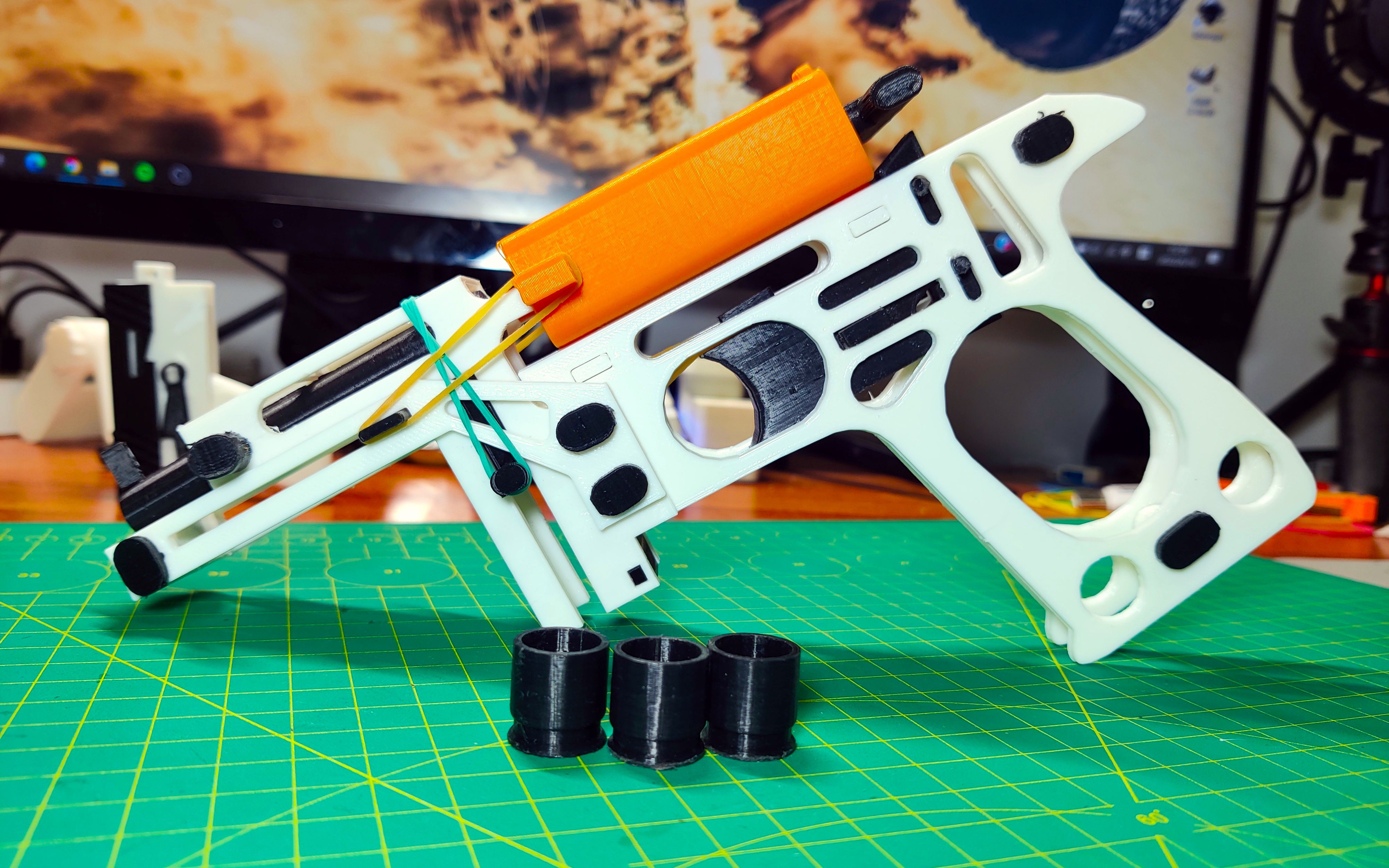 【diy】一个下供弹软弹发射器 | 3d打印